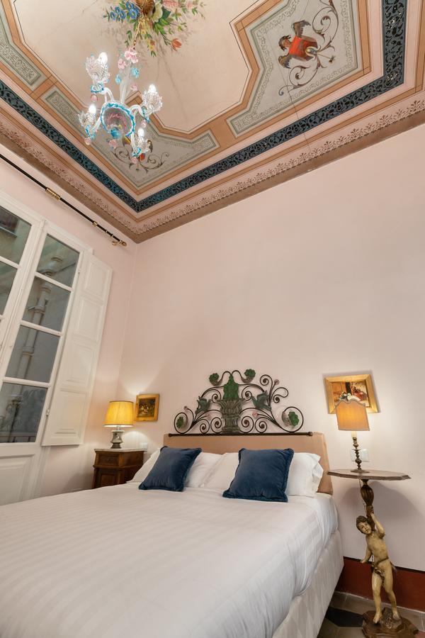 Bellezza Suites 칼리아리 외부 사진